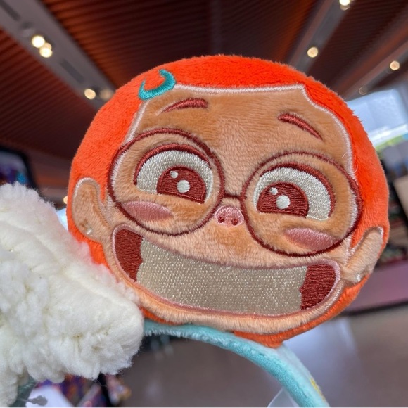 Disney ∘ Pixar - Turning Red Ears - Picture 4 of 8